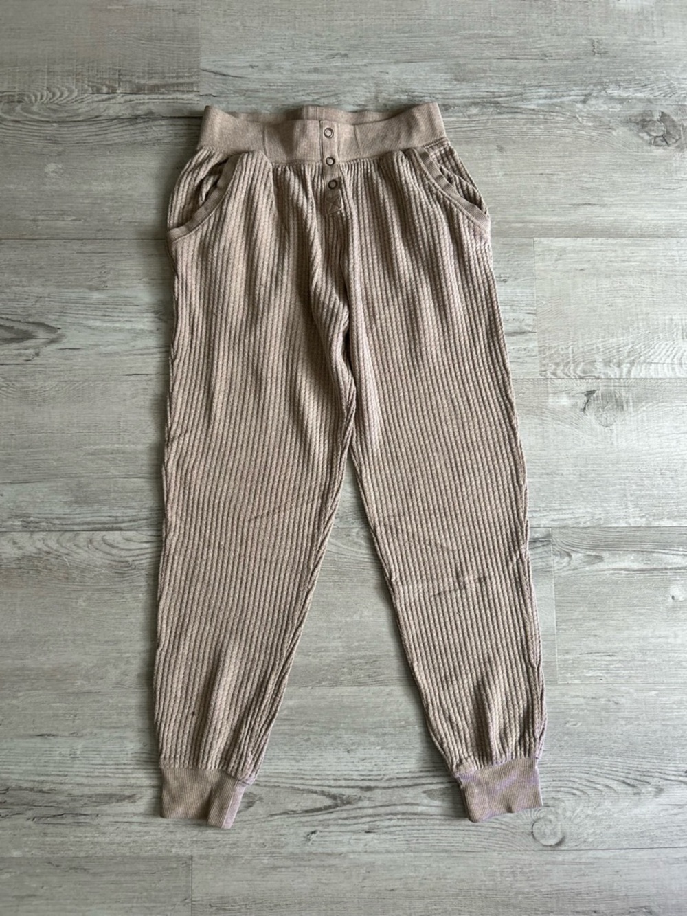 Z Supply Ribbed Jogger Pants in Mauve Taupe